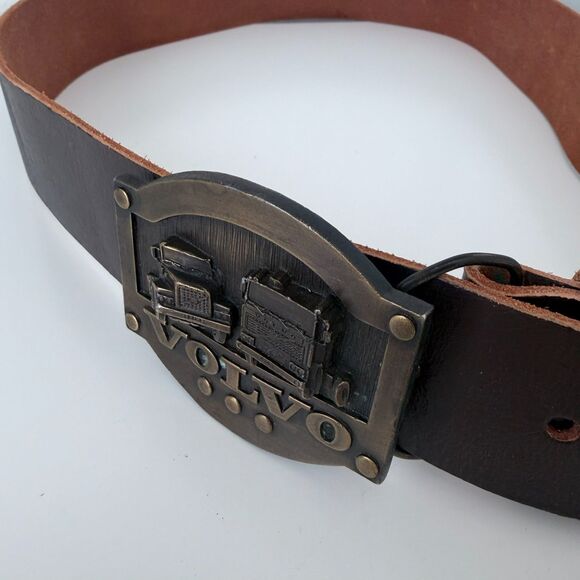 Vintage 1980 Volvo Trucker Belt Buckle Tonkin Inc Leather Belt Collectible Auto - Picture 3 of 7